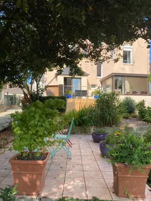 Jardin de l'établissement Villa plaisance