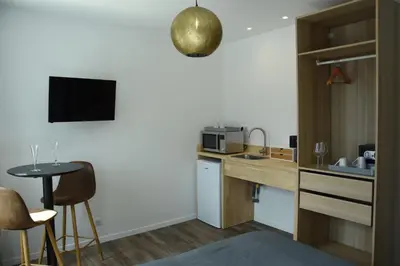 Cuisine ou kitchenette dans l'établissement nuit sur le pont 4