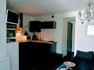 Cuisine ou kitchenette dans l'établissement FLOREVA 43 Proche plage et thalasso