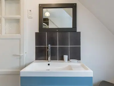 Salle de bains dans l'établissement Holiday Home Le Coup de Coeur by Interhome