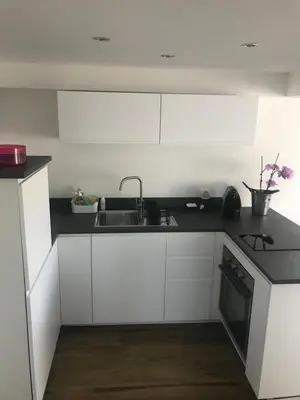 Cuisine ou kitchenette dans l'établissement Appartement et Studio Gîtes de L'Odet