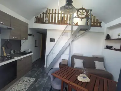 Cuisine ou kitchenette dans l'établissement GÎTE 200 M BORD DE MER SUR GR34