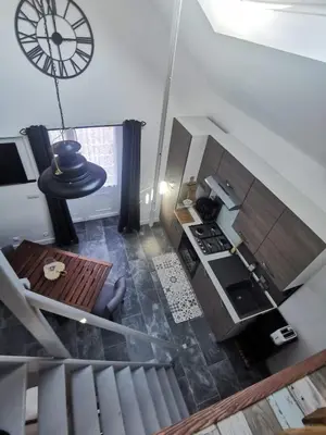 Télévision ou salle de divertissement dans l'établissement GÎTE 200 M BORD DE MER SUR GR34