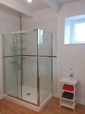 Salle de bains dans l'établissement Les chambres de Marie