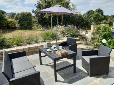 Jardin de l'établissement Stone House in Plouescat near Sandy Beaches