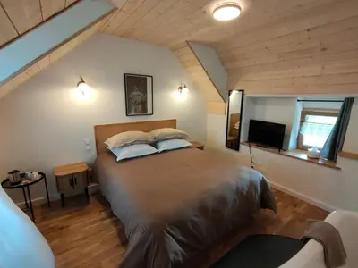 Un ou plusieurs lits dans un hébergement de l'établissement Chambres d'hôtes, Zimmer, Domaine de Kervennec