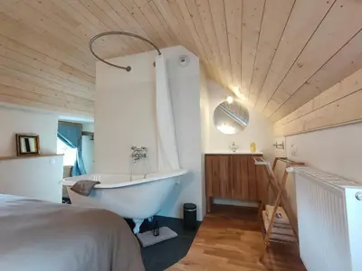 Salle de bains dans l'établissement Chambres d'hôtes, Zimmer, Domaine de Kervennec