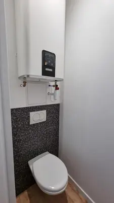 Salle de bains dans l'établissement Vacances Ô Loch - Studio à 200 mètres de la plage - Le Cap Coz Fouesnant