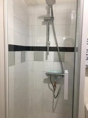 Salle de bains dans l'établissement Au COCON QUIMPEROIS
