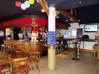 Salon ou bar de l'établissement MH6PERS-3CH-2sdb-WIFI garantie-lave vaisselle-lits faits -tout confort