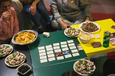 Nourriture dans l'auberge de jeunesse ou à proximité