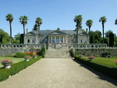 Jardin de l'établissement Mobilhome tout confort R10 domaine de lanniron