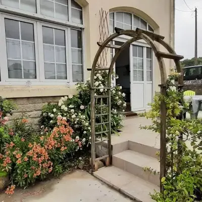 12 RDC Appartement 2 chambres jardin terrasse