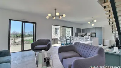 Coin salon dans l'établissement Domaine de Kerantroad