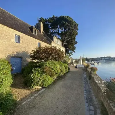 Combrit Sainte-Marine: T2 duplex rénové avec jardin privé et vue sur port - FR-1-481-91