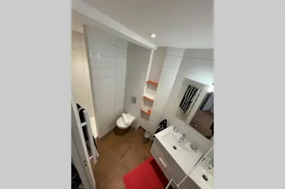 Salle de bains dans l'établissement Spacieux n°8 en centre historique
