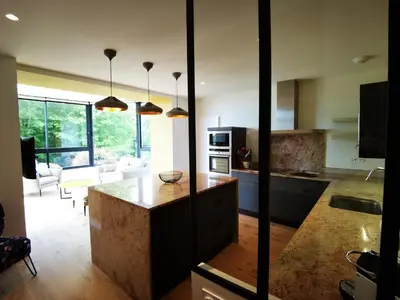 Cuisine ou kitchenette dans l'établissement Domaine de Stang Bihan