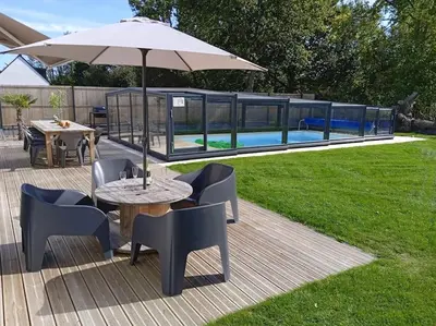 Piscine de l'établissement Villa Kérambéchennec ou située à proximité