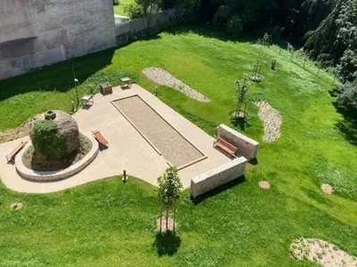 Jardin de l'établissement Domitys Les Houblons