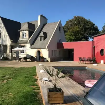 Villa chic à Plouigneau avec piscine privée