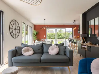 Coin salon dans l'établissement Holiday Home Villa Ty Coz by Interhome