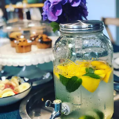 Boissons dans l'établissement EDEN Locquirec Spa Sauna et Suite Exclusive pour Hôtes Uniques