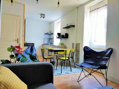 Coin salon dans l'établissement Au bord de l'eau à ConcarnOLoc