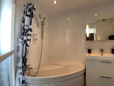Salle de bains dans l'établissement Superbe appartement avec une vue mer panoramique