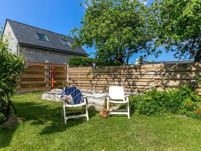 Jardin de l'établissement Holiday Home Ty Ruz by Interhome
