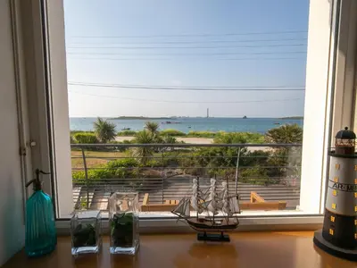 Vue générale sur la mer ou vue sur la mer prise depuis la maison de vacances