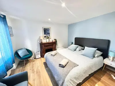 Un ou plusieurs lits dans un hébergement de l'établissement Appartements meublés Brest Saint Marc