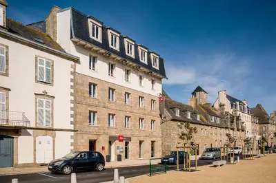 Quartier de l'hôtel ou autre quartier proche