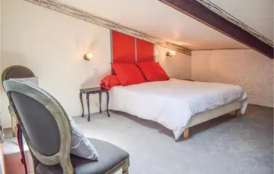 Un ou plusieurs lits dans un hébergement de l'établissement 3 Bedroom Nice Home In Santec