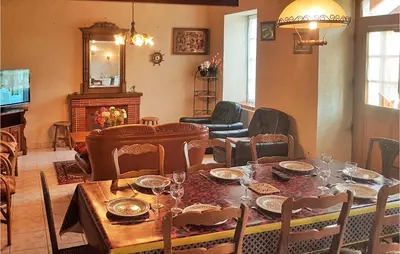 Coin salon dans l'établissement Holiday Home Rue Du Calvaire