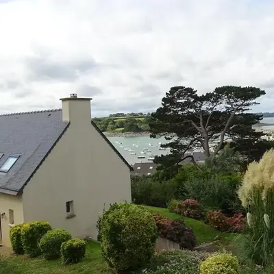 Holiday Home in Terenez with Stunning Sea View