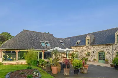 Jardin de l'établissement Les Pierres Bleues