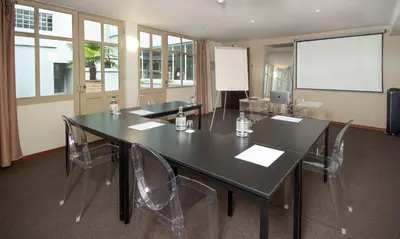 Espace de conférence ou salle de réunion dans l'établissement Best Western Plus Hotel Kregenn