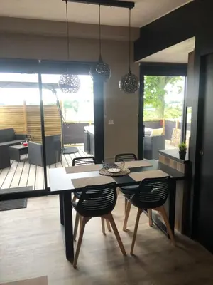 Coin salon dans l'établissement Maison chaleureuse et cosy en bois de 2021 Près de Quimper