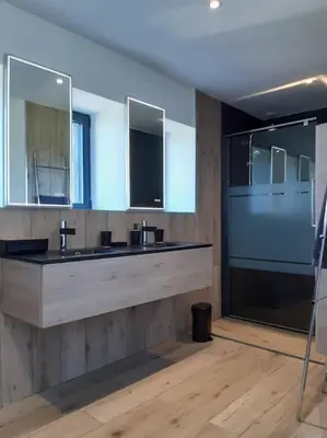 Plan de l'établissement Logement 80 m2 avec terrasses entre les deux abers