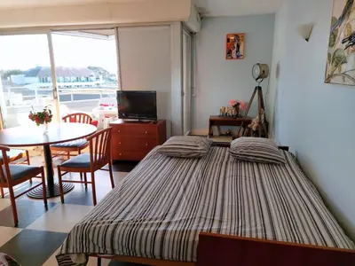 Un ou plusieurs lits dans un hébergement de l'établissement Apartment in Cornouaille near Sandy Beach