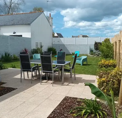 Jardin de l'établissement L'Escale Bretonne 6 personnes, proche mer et centre ville, jardin privé et clos