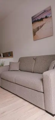 Coin salon dans l'établissement L'Escale Bretonne 4 personnes, proche mer, jardin privé clos et indépendant, appartement en rez de chaussé
