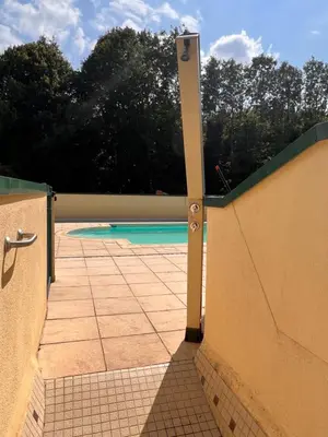 Piscine de l'établissement Logement insolite 