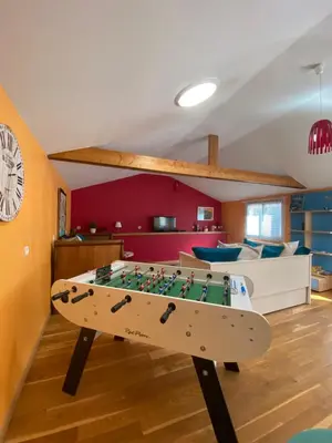 Billard dans l'établissement Le Loft brestois