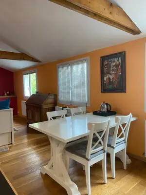Coin salon dans l'établissement Le Loft brestois