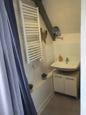 Plan de l'établissement studio centre ville 3ème étage sans ascenceur