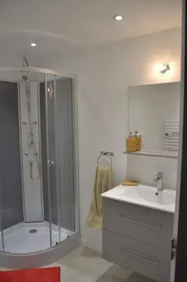 Salle de bains dans l'établissement Ty cocooning