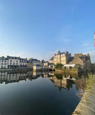 Vue sur la rivière ou le fleuve situé(e) à proximité de la maison de vacances