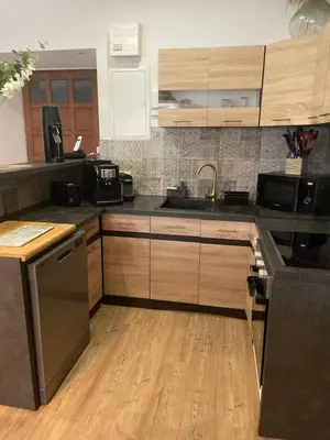Cuisine ou kitchenette dans l'établissement Moulin de brezal à 20 minute de la mer