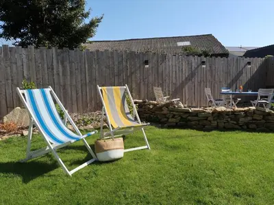 Jardin de l'établissement Holiday Home Ty Bihan by Interhome